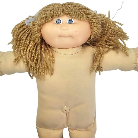 Vintage Girl Doll w/ Light Brown Blond Hair & Blue Eyes Toy - Picture 7 of 9